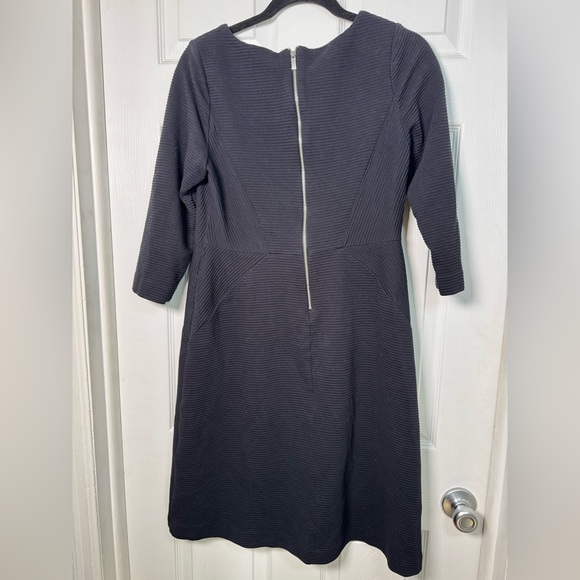 Talbots Black Textured Fit Flare Dress Size 8 Career Classic - Picture 5 of 6